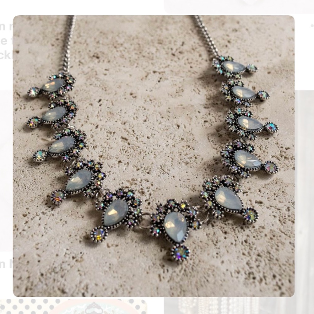 Plunder ERIN necklace- NEW!